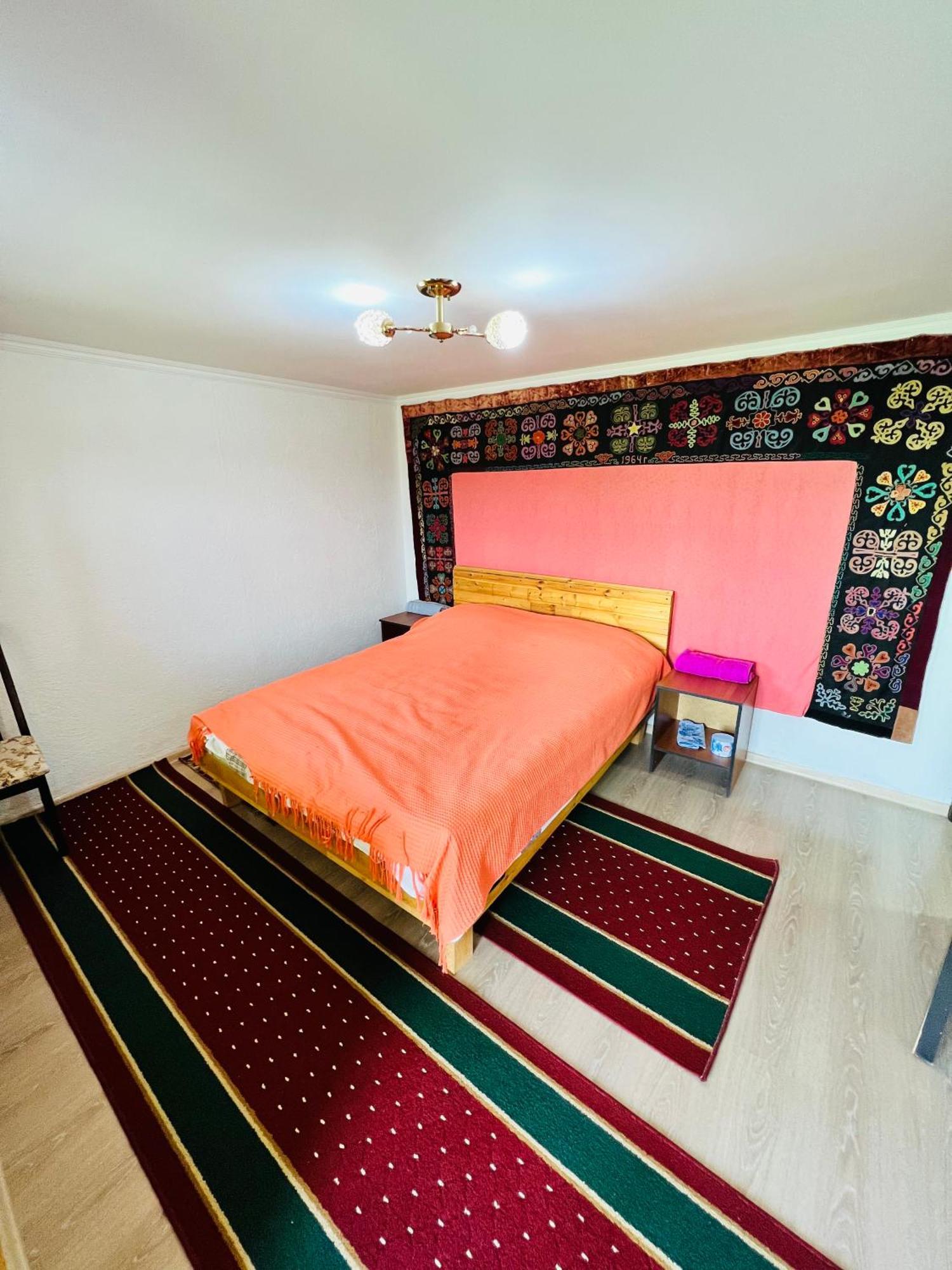 Toktogul Guest House Kagan מראה חיצוני תמונה